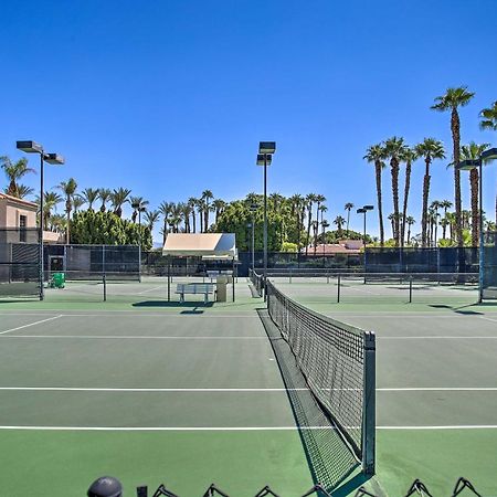 Palm Desert Retreat Pool Access And On-Site Golf! Villa Exterior photo